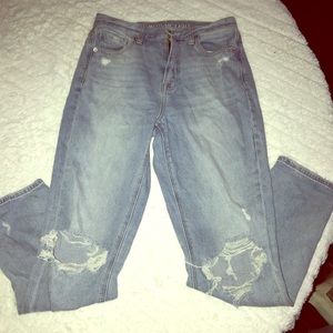 American eagle mom jeans